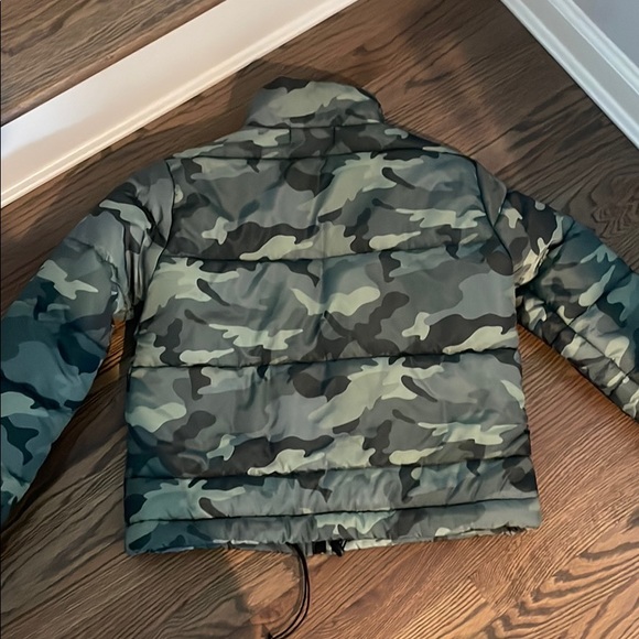 Forever 21 Jacket - Picture 2 of 2